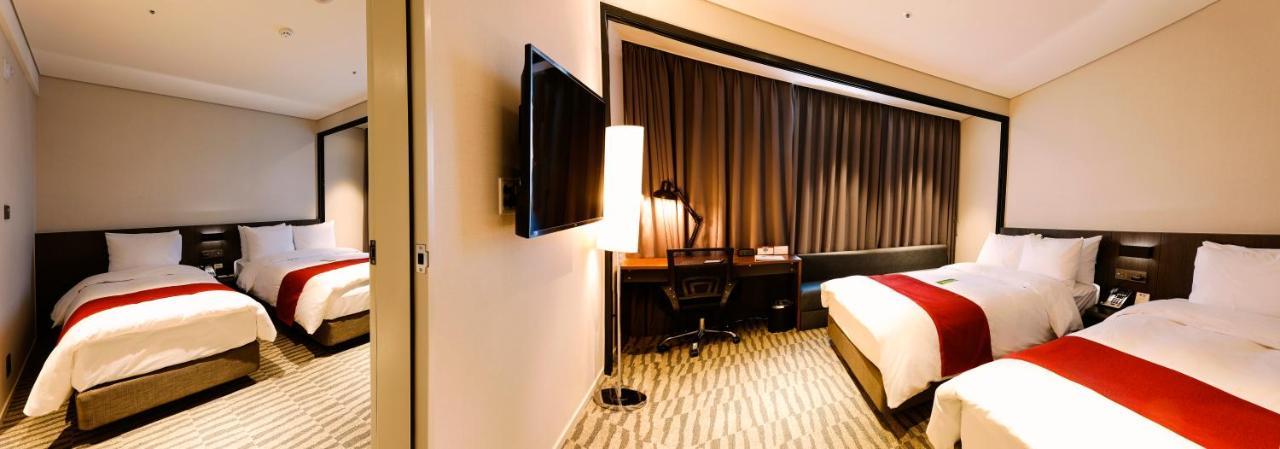 Hotel Western